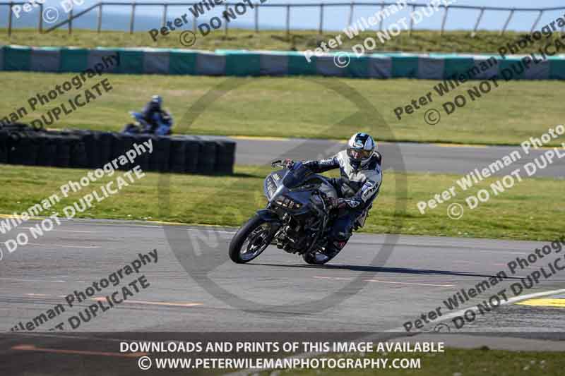 anglesey no limits trackday;anglesey photographs;anglesey trackday photographs;enduro digital images;event digital images;eventdigitalimages;no limits trackdays;peter wileman photography;racing digital images;trac mon;trackday digital images;trackday photos;ty croes